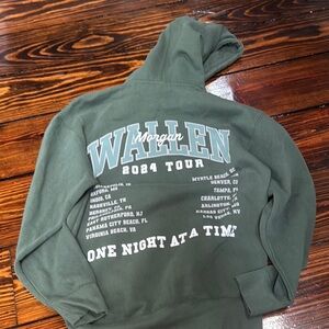 Morgan Wallen Green Tour Hoodie never worn